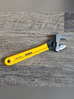 Dewalt 10" Dip Grip Adjustable Wrench DWHT75496